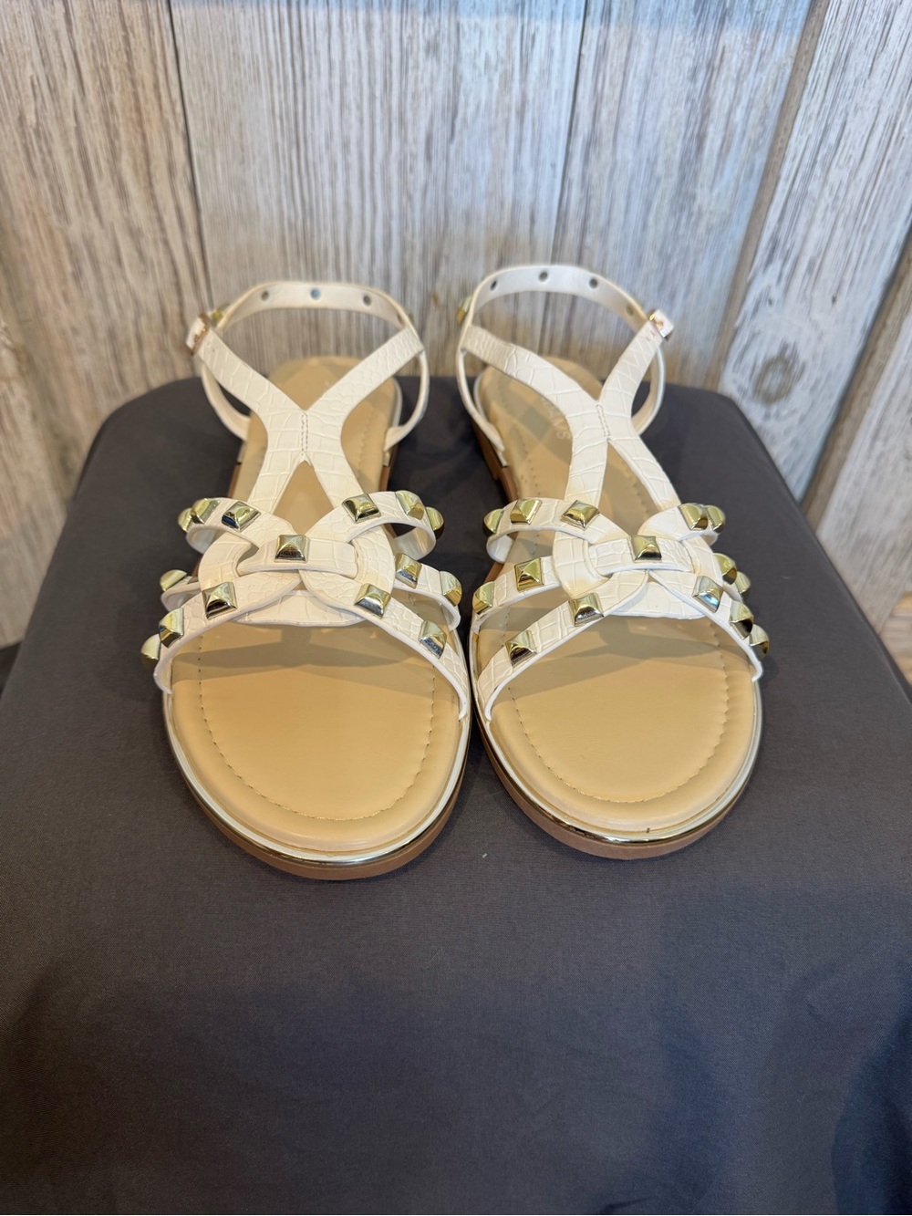 J Adam’s Women's White Studded Strappy Sandals Sz 11 NIB